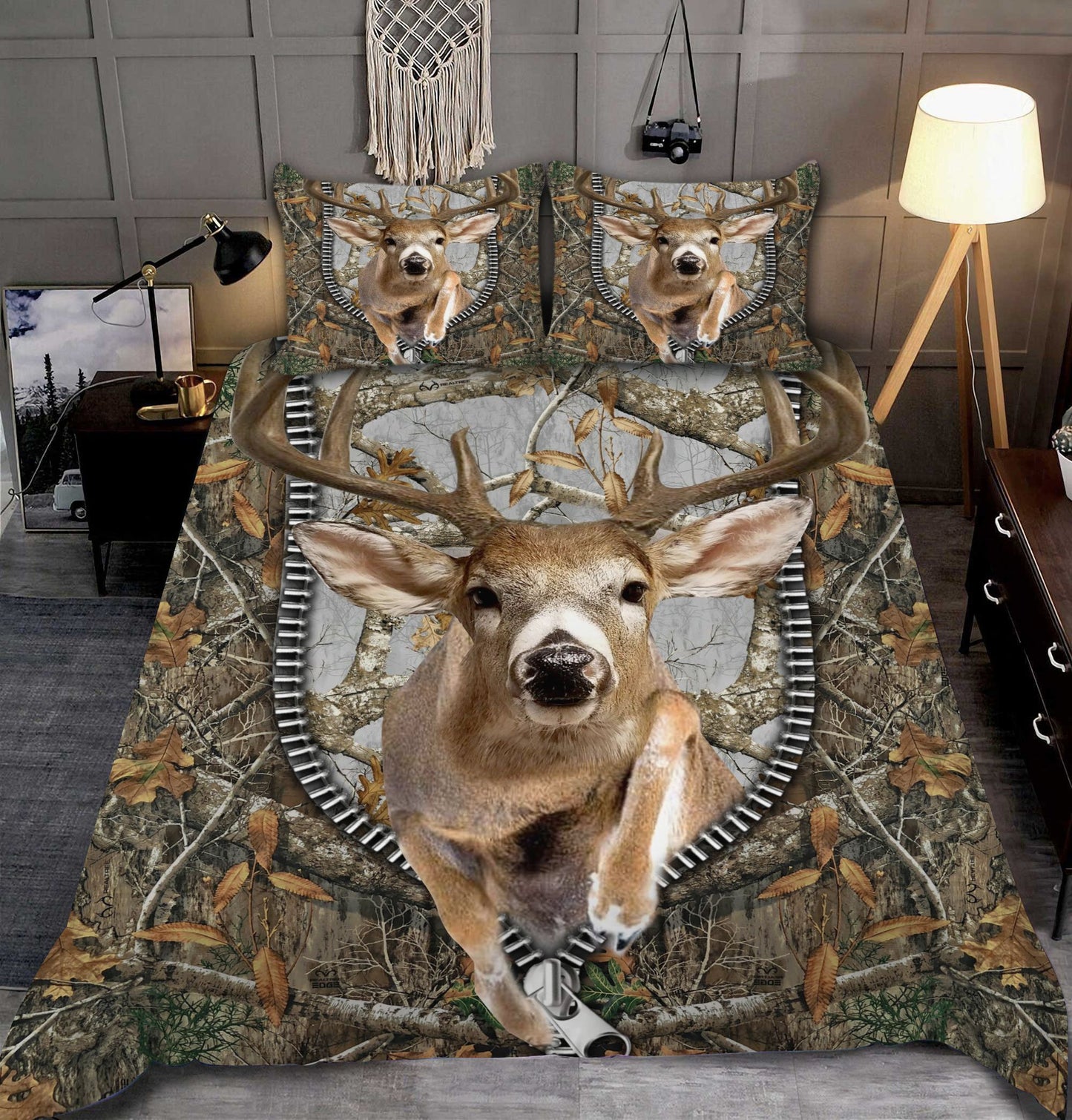 Deer Hunting Pattern All Over Printed Bedding Set