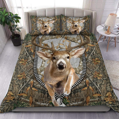Deer Hunting Pattern All Over Printed Bedding Set