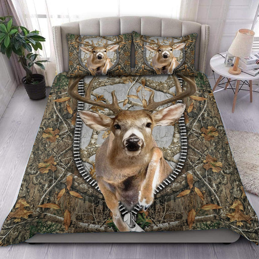 Deer Hunting Pattern All Over Printed Bedding Set