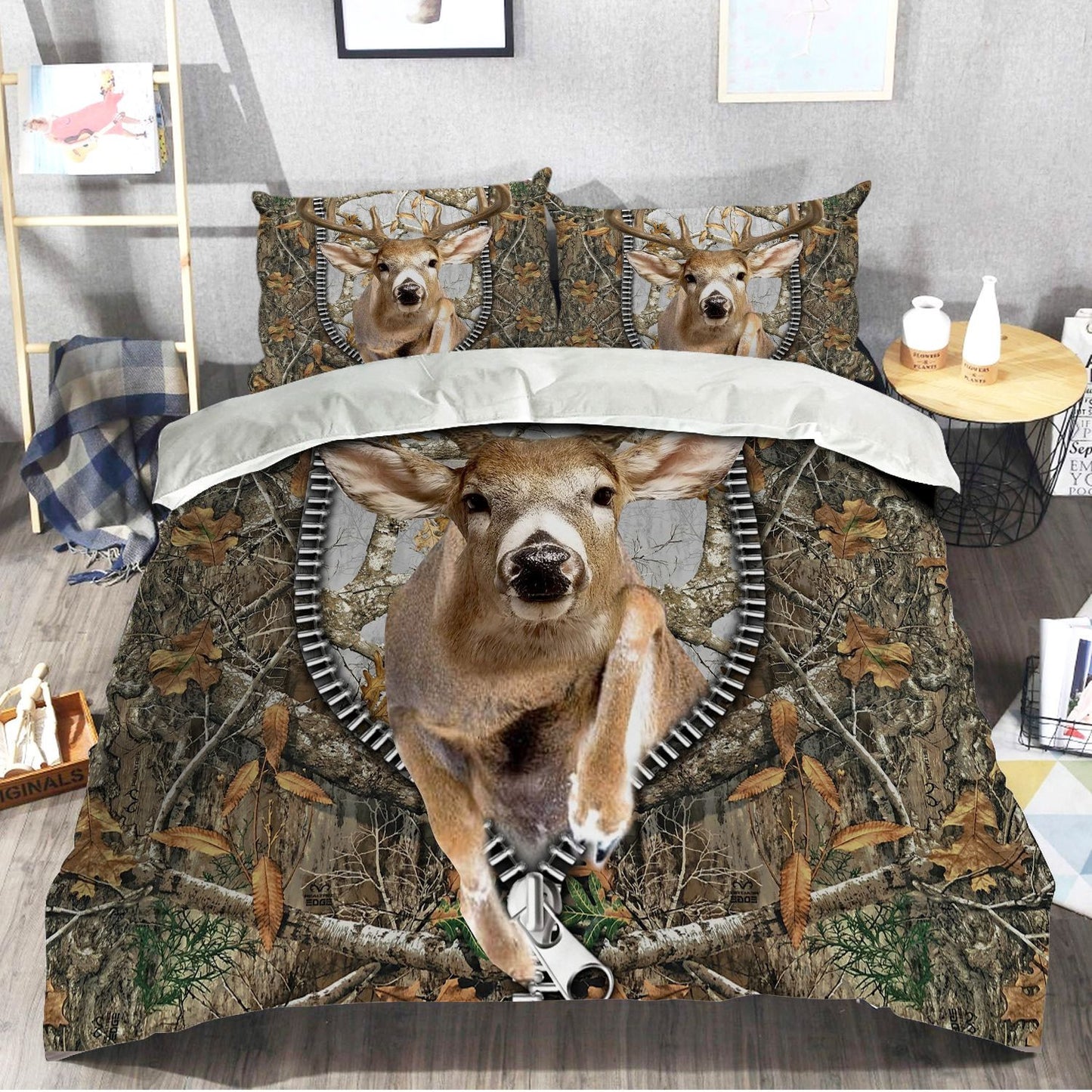 Deer Hunting Pattern All Over Printed Bedding Set