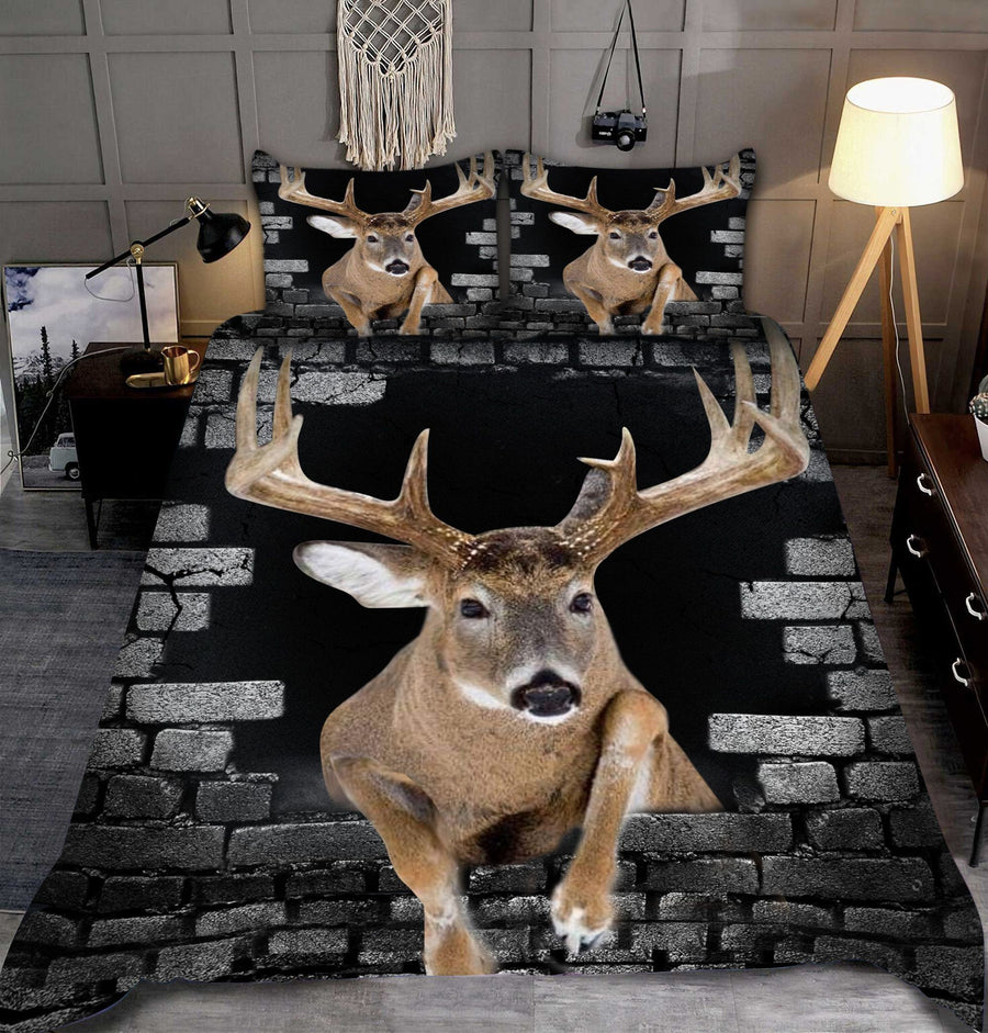 Deer Hunting Wall All Over Printed Bedding Set