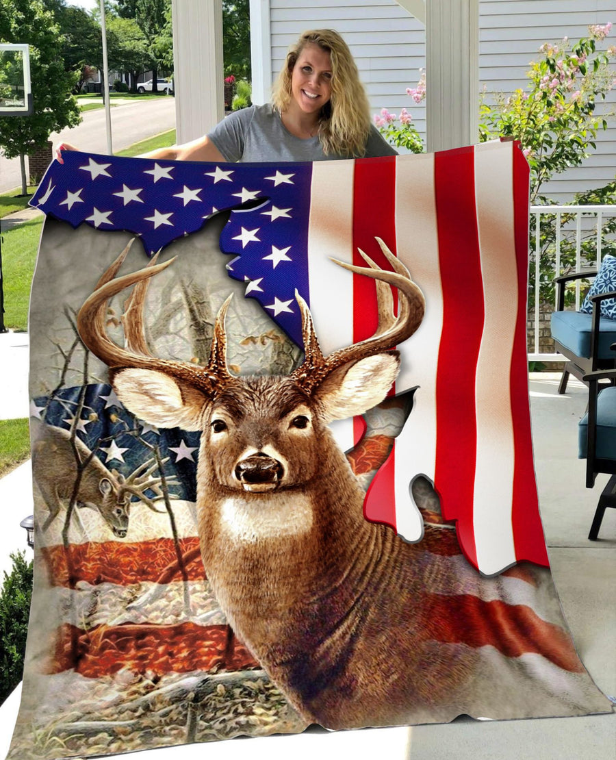 Deer Hunting Us Flag Fleece Blanket
