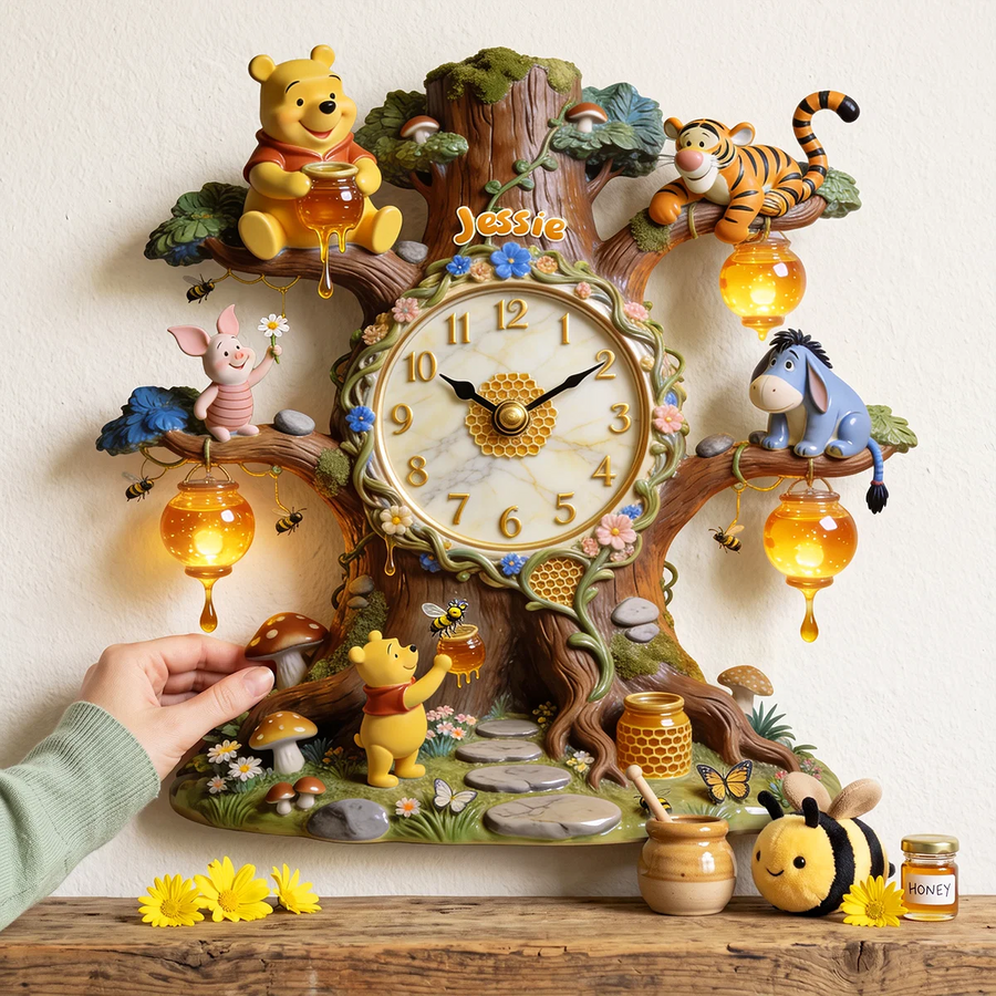 Lovely Friends Hanging Wall Clock - Personalized Gifts For Lover