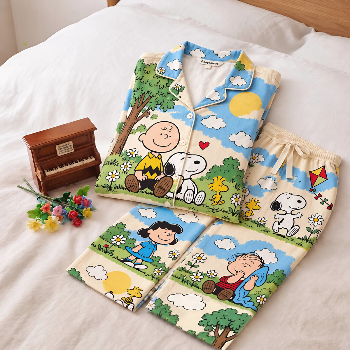 Lovely Cartoon Characters Pajama Set - Personalized Gifts