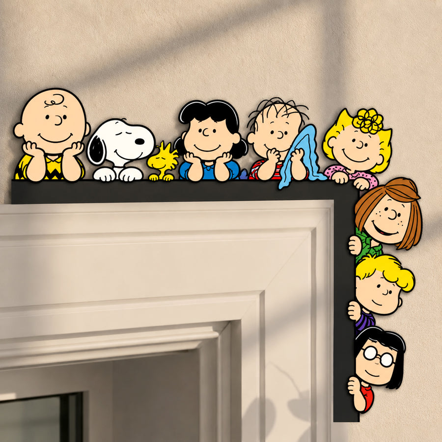 Happy Friends Door Corner Decor – Cute Cartoon Character Home Decoration
