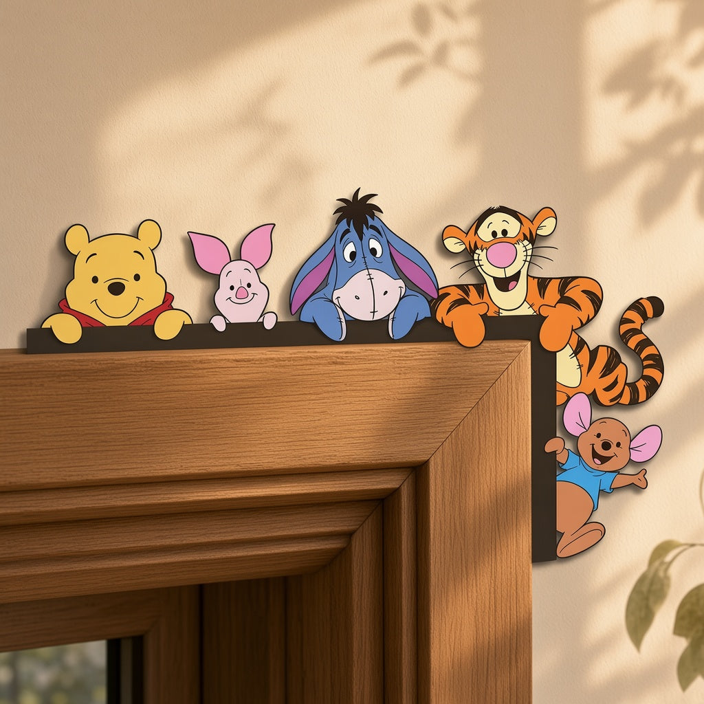 Honey Bear Friends Door Corner Decor – Cute Woodland Character Home Decoration