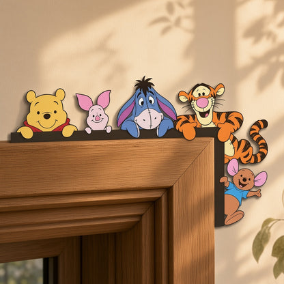 Honey Bear Friends Door Corner Decor – Cute Woodland Character Home Decoration
