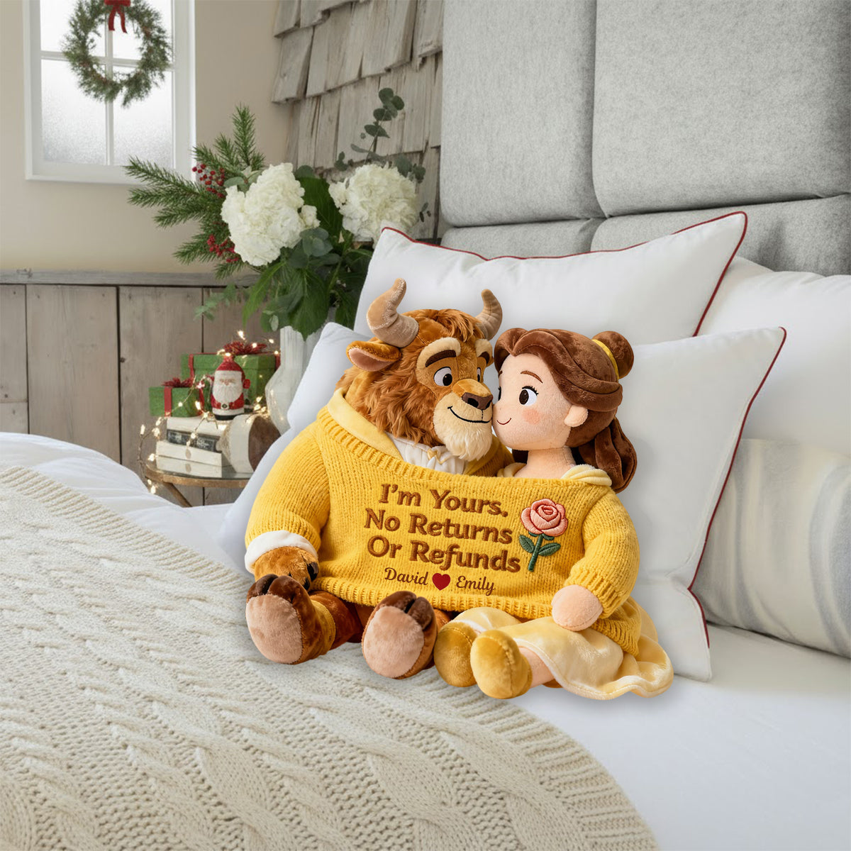 I'm Yours - Personalized Mouse Shaped Pillow